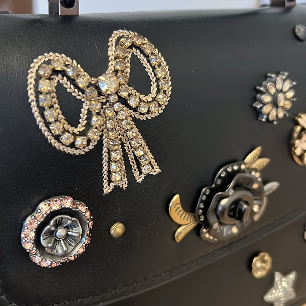 Coach top handle with charm an jewel bag - Picture 4 of 12